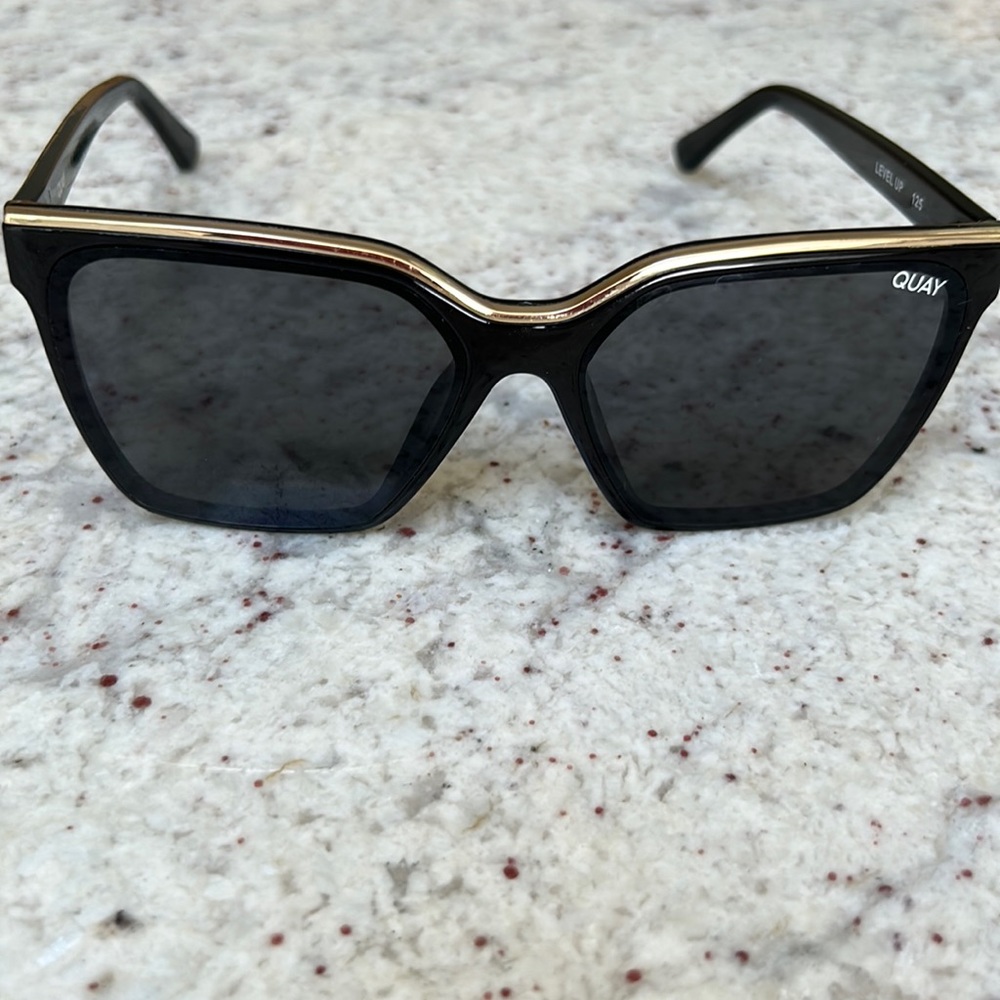 Quay Level Up sunglasses